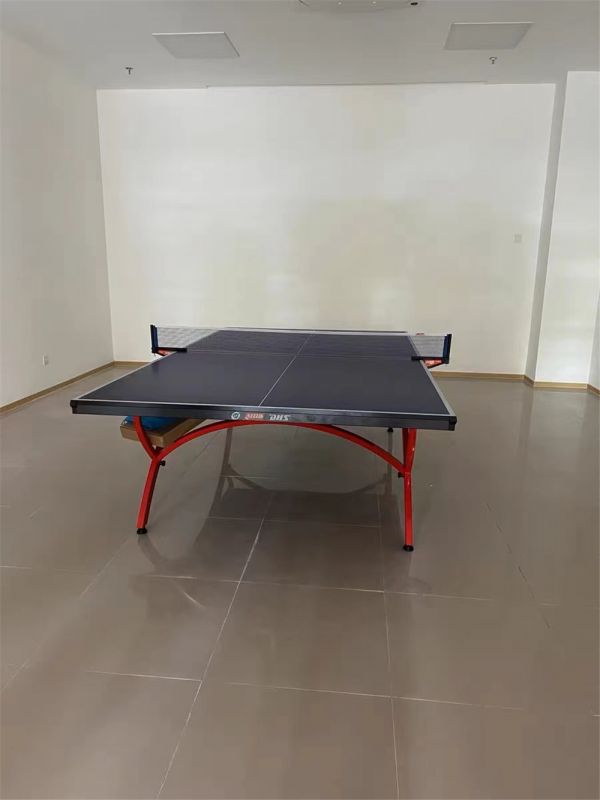 乒乓球桌是什么材料做的 乒乓球台的材质要求有哪些